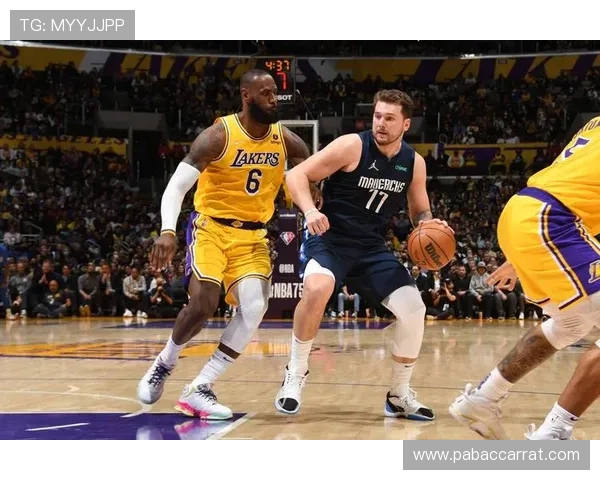 NBA官方宣布重磅消息引发联盟格局重大变化引起球迷热议不断潮 NBA官方宣布重磅消息引发联盟格局重大变化引起球迷热议不断潮