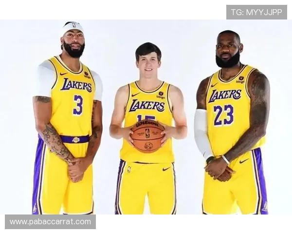 湖人三巨头齐发力 5600万王牌引领球队崛起三核驱动无敌攻势