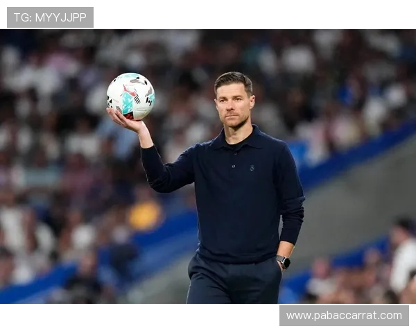 镜头直击阿隆索执掌皇马首训球队气象焕然一新引爆球迷期待新时代